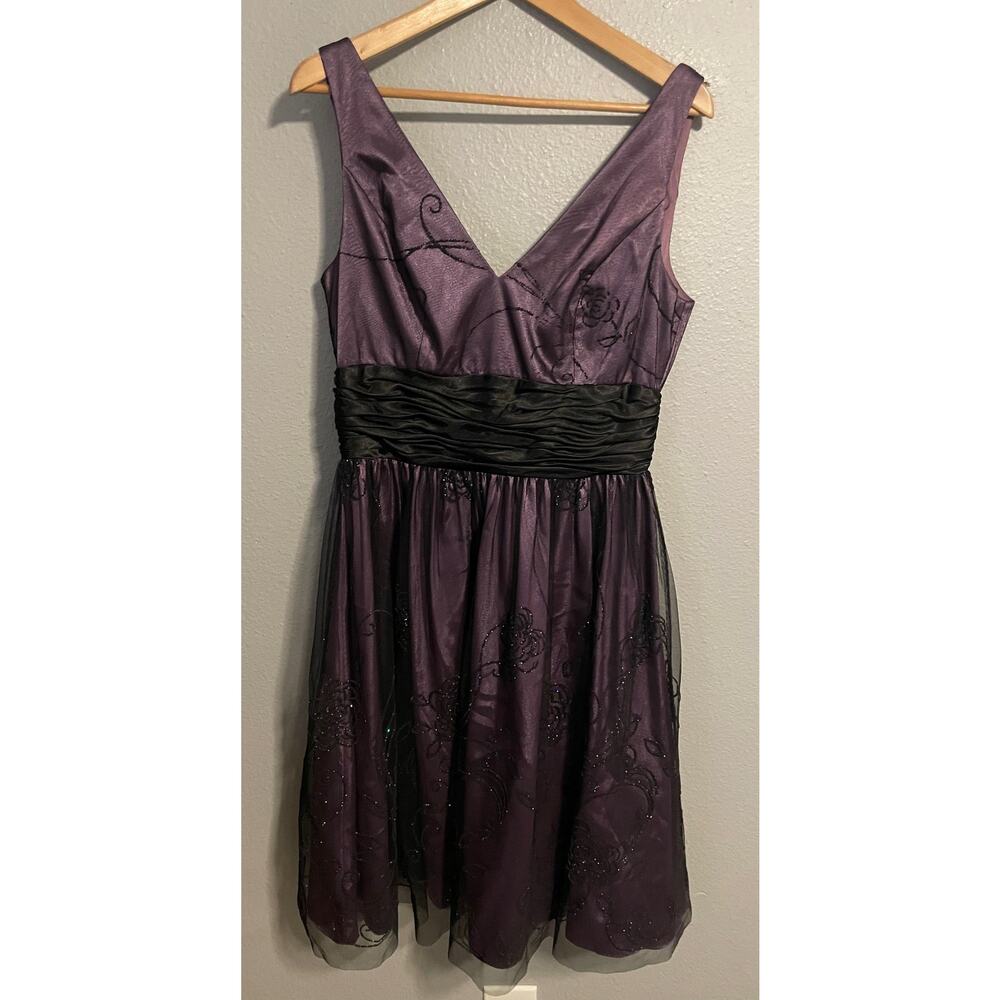 Adrianna Papell Dress Womens 12 Purple Floral Satin Fit Flare Party Whimsigoth